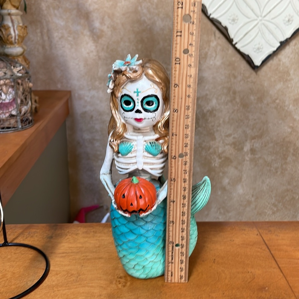 Dia de Los Muertos Day of the Dead Skeleton Mermaid Jack O Lantern Figurine - Picture 7 of 12
